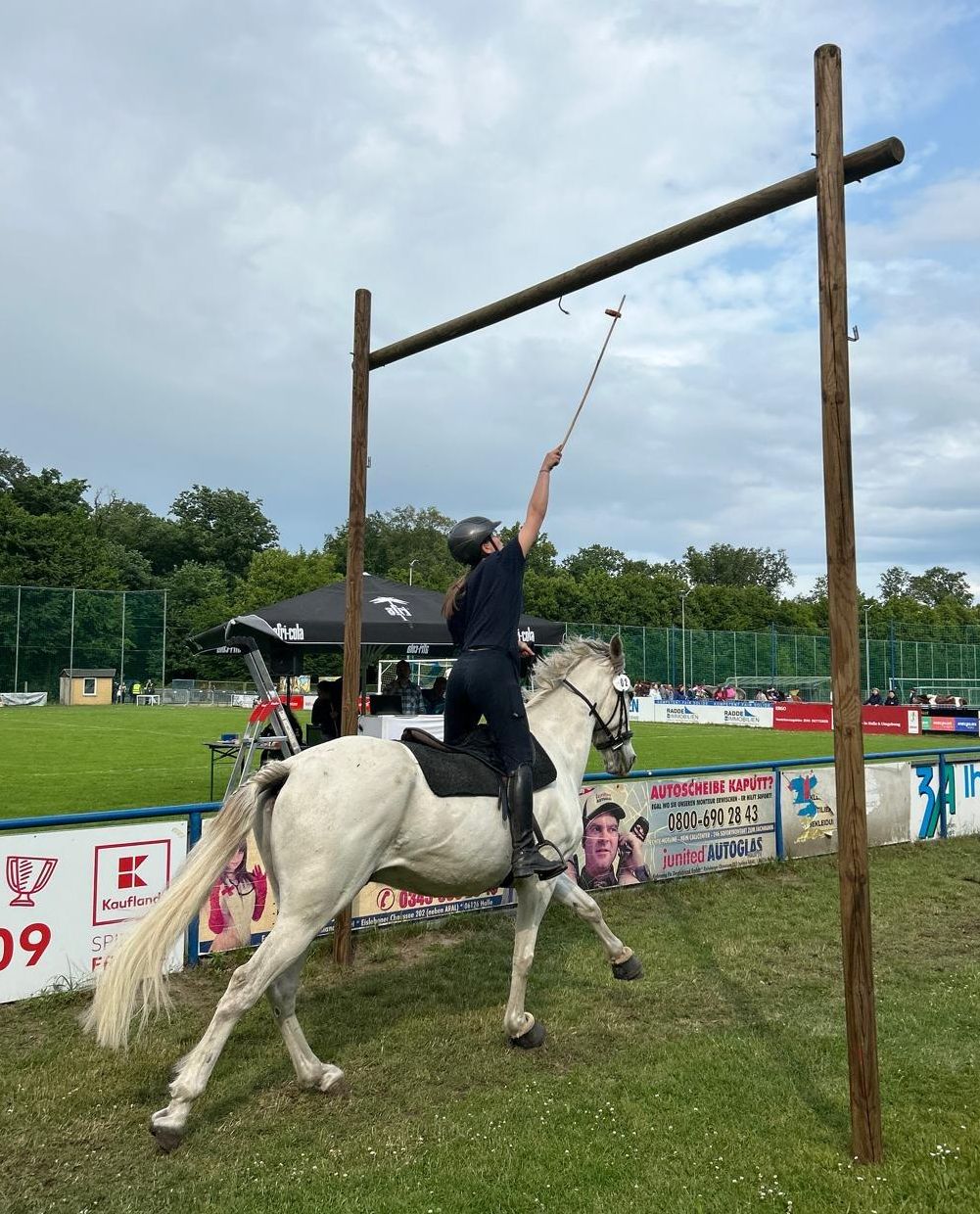 Beim Ringstechen ...